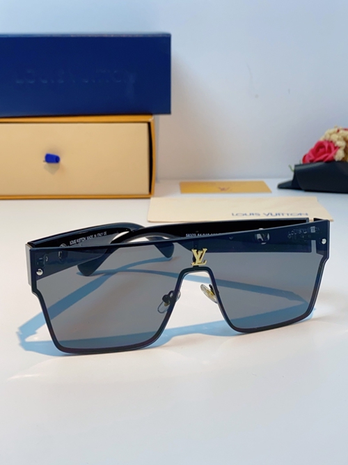 ルイヴィトンサングラス背面デザイン